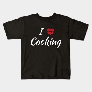 I Love Cooking Cute Red Heart Kids T-Shirt